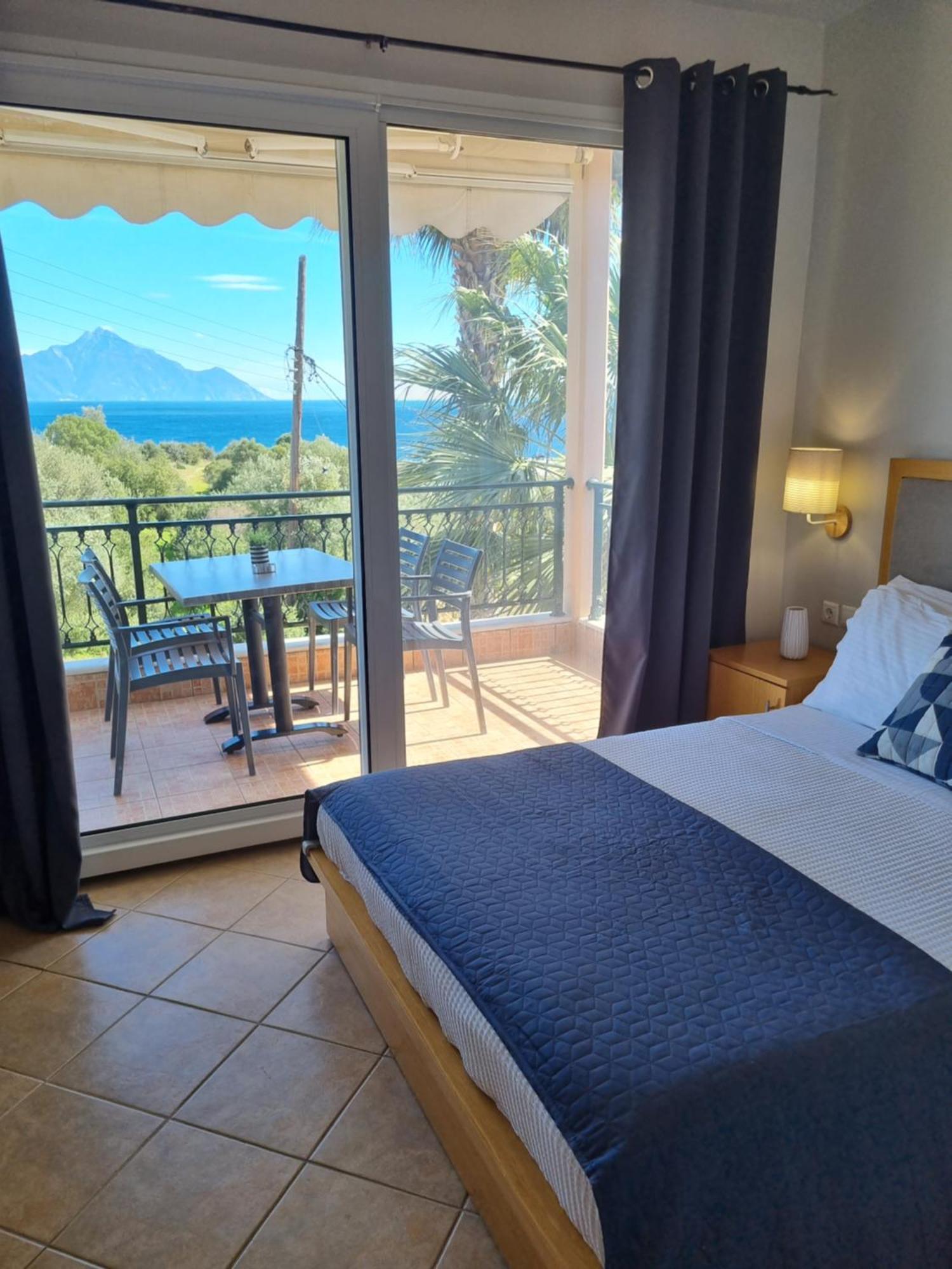 Greenhill Holiday Suites 사르티 외부 사진