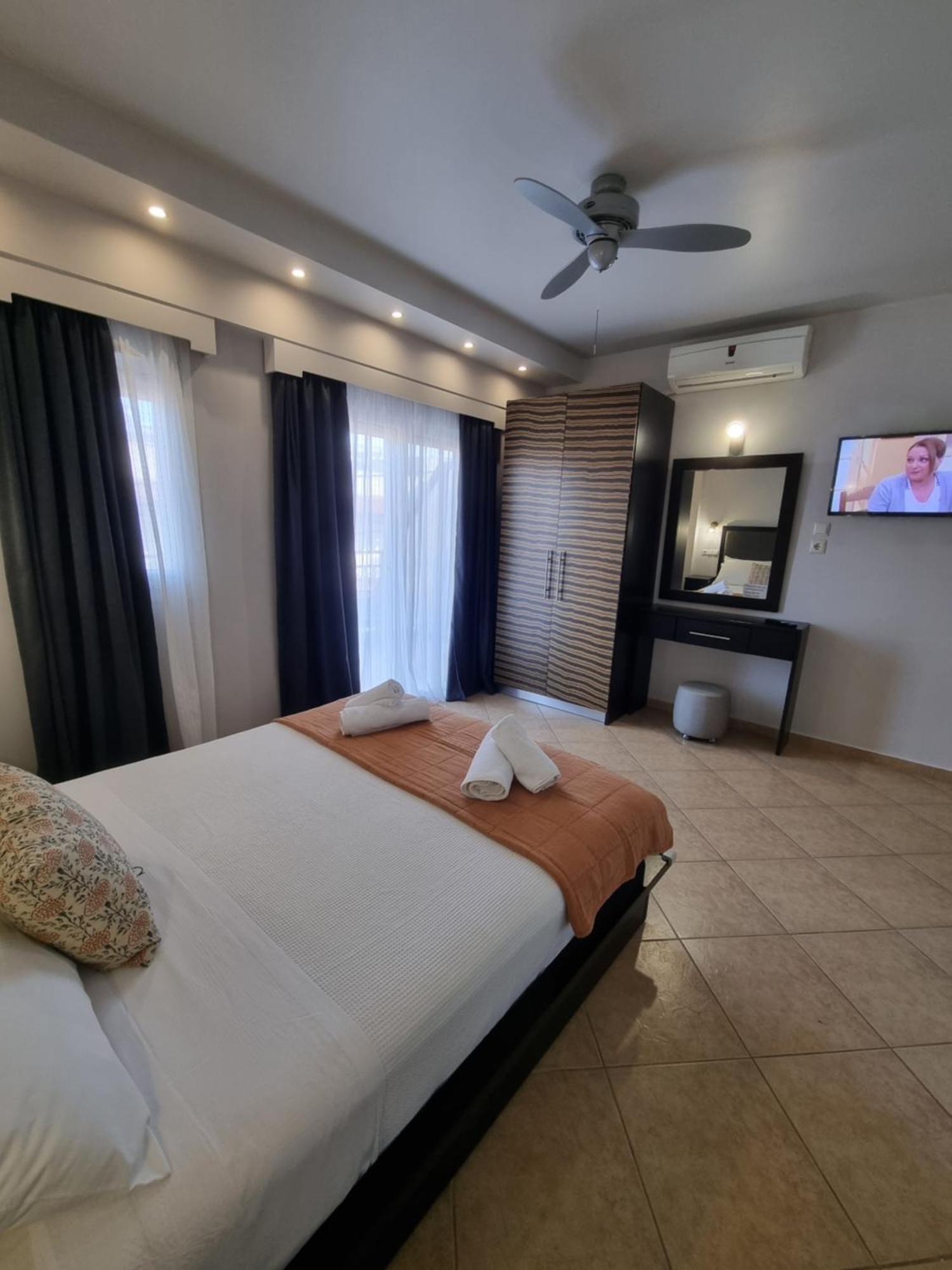 Greenhill Holiday Suites 사르티 외부 사진