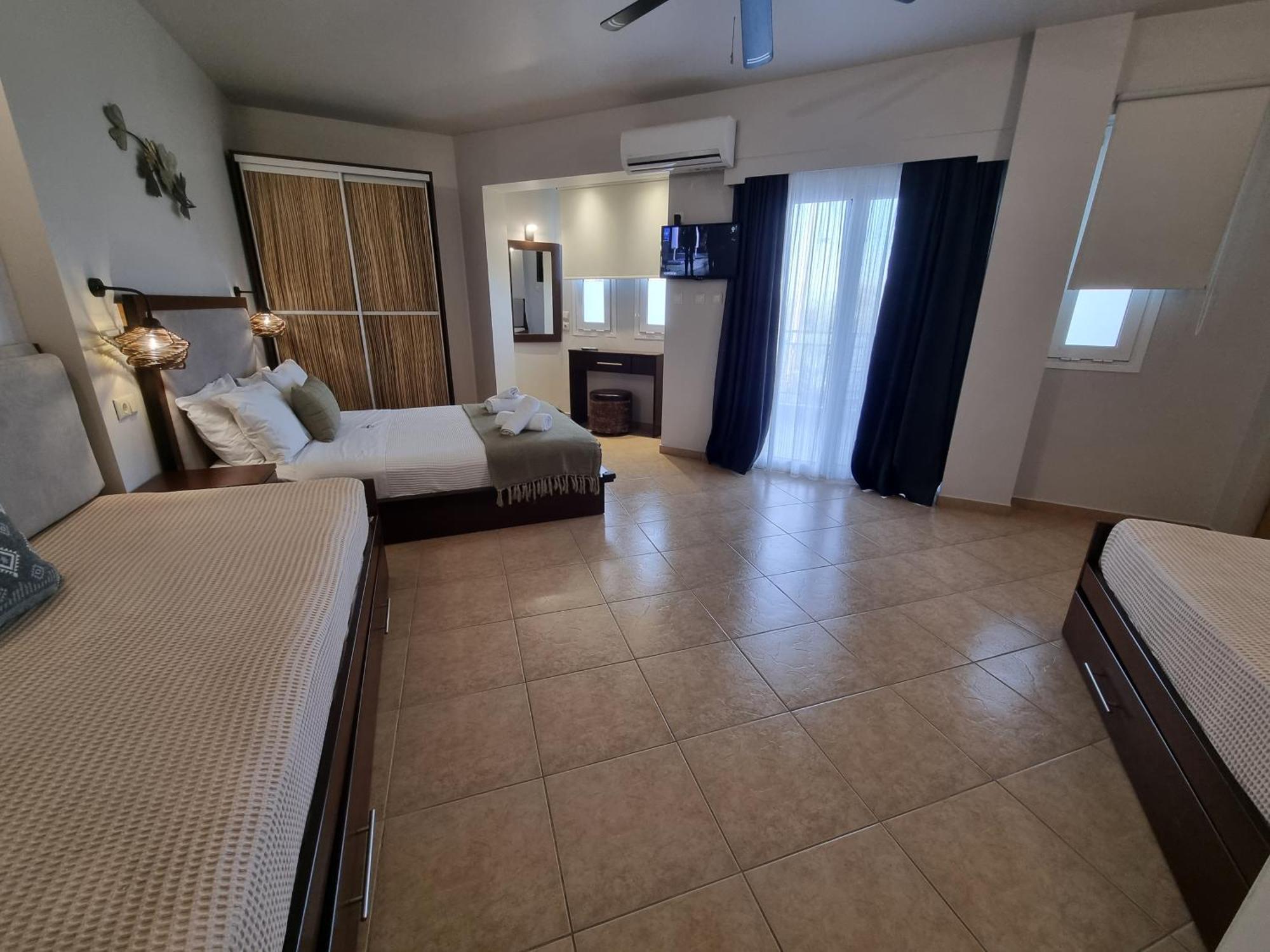 Greenhill Holiday Suites 사르티 외부 사진