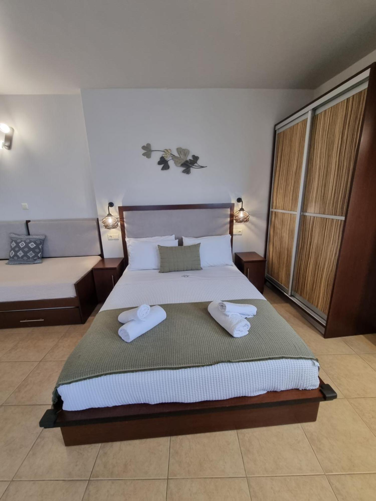 Greenhill Holiday Suites 사르티 외부 사진