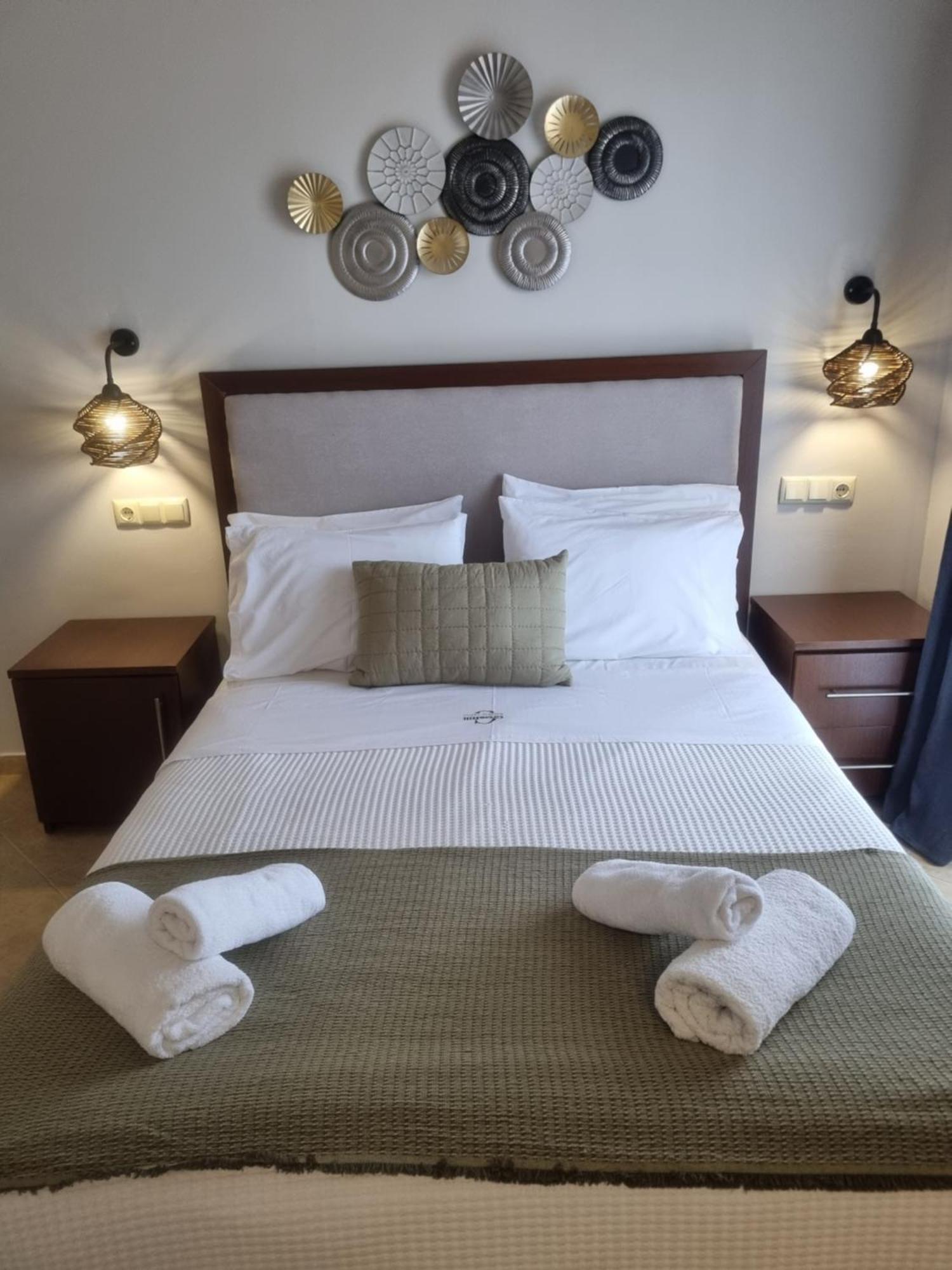 Greenhill Holiday Suites 사르티 외부 사진