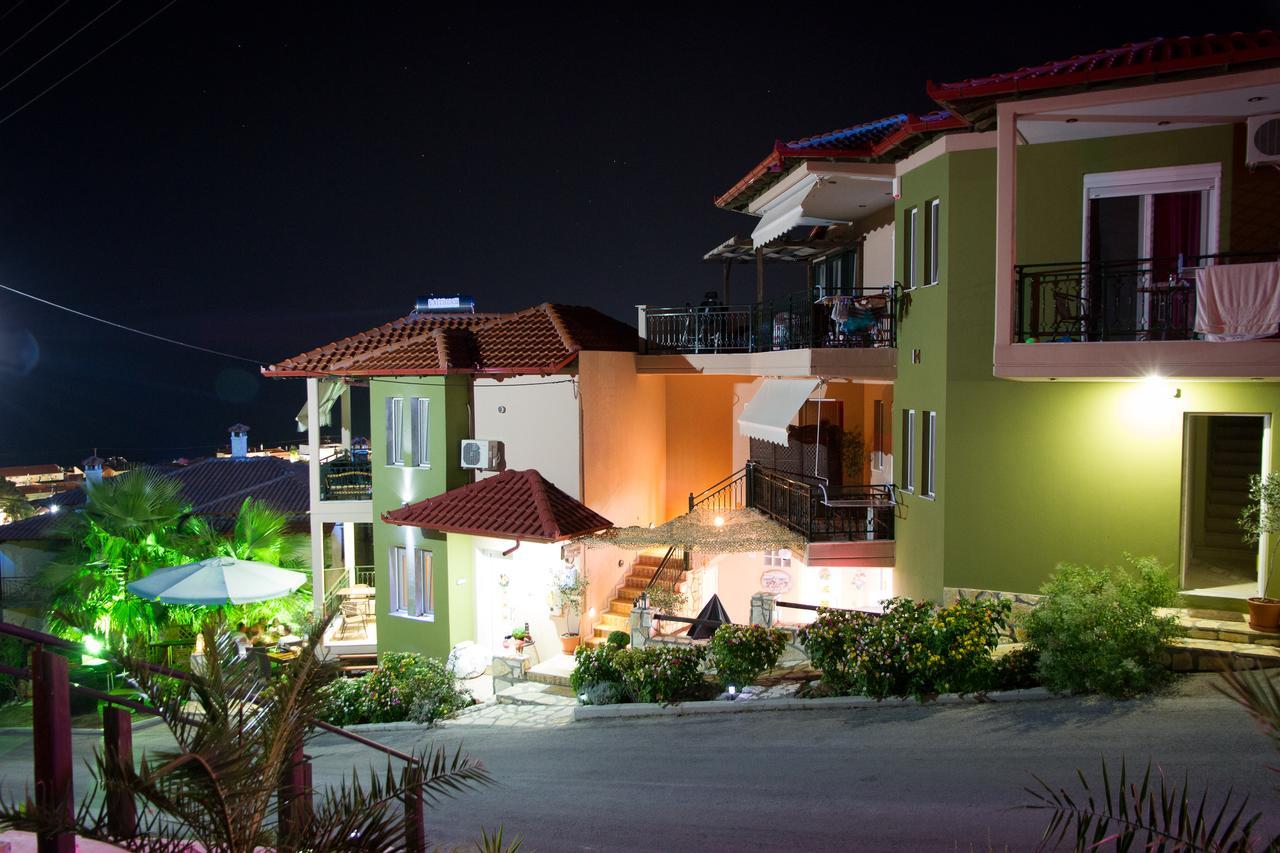 Greenhill Holiday Suites 사르티 외부 사진